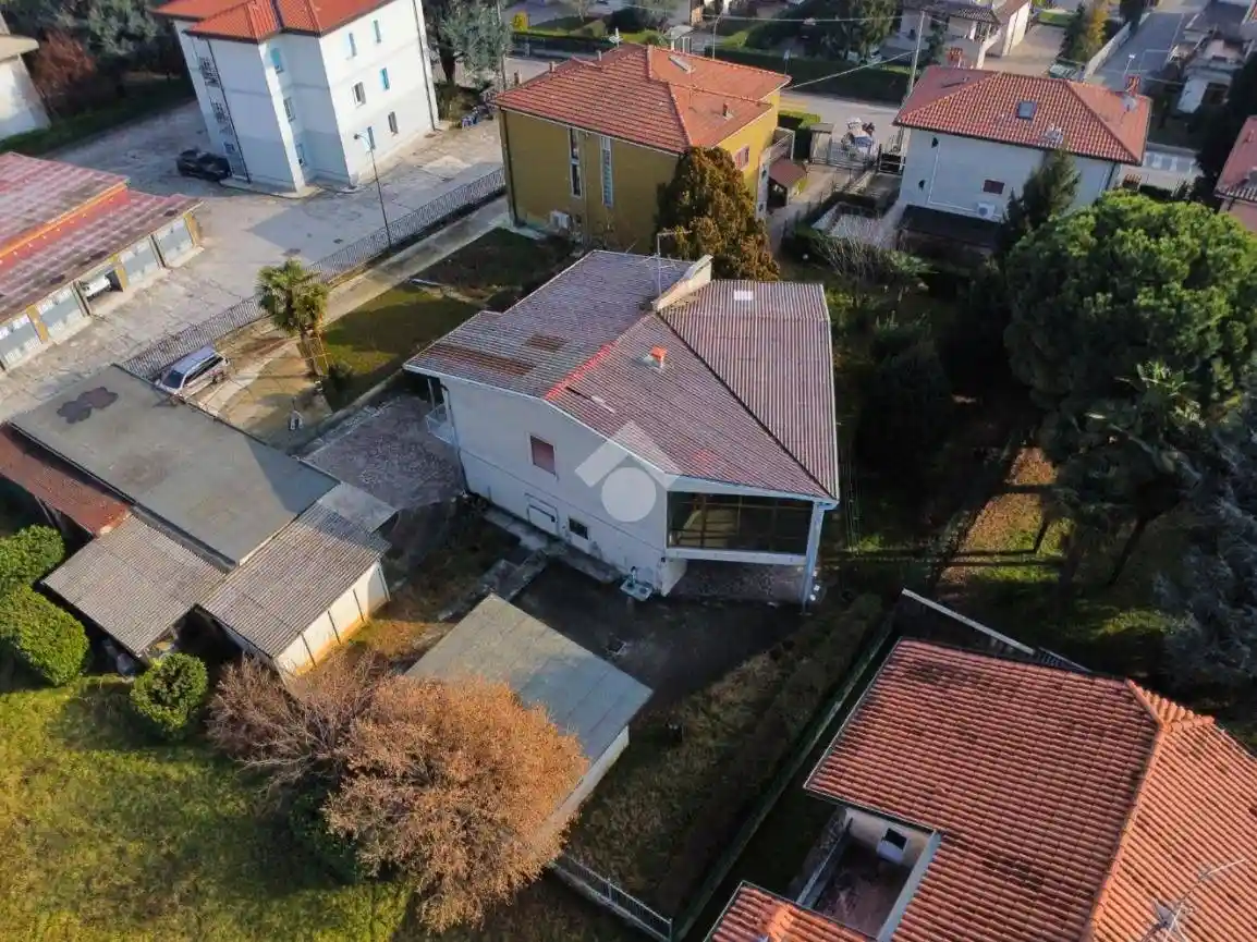 Villa in vendita a Dalmine