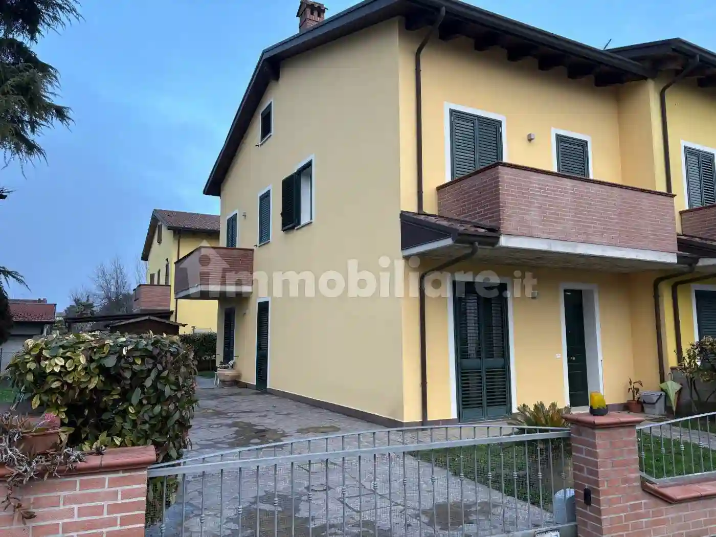 Villetta a schiera - foto 2