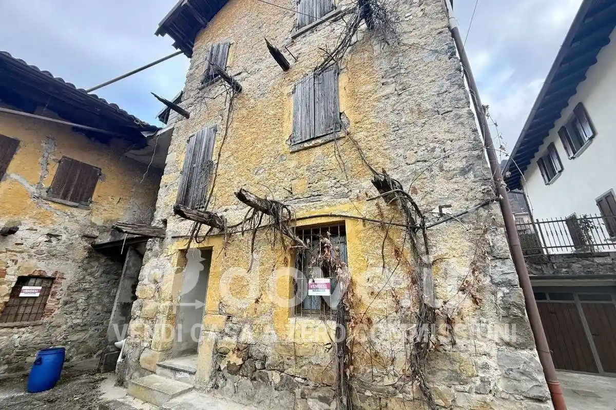 Rustico - Casale in vendita a San Giovanni Bianco