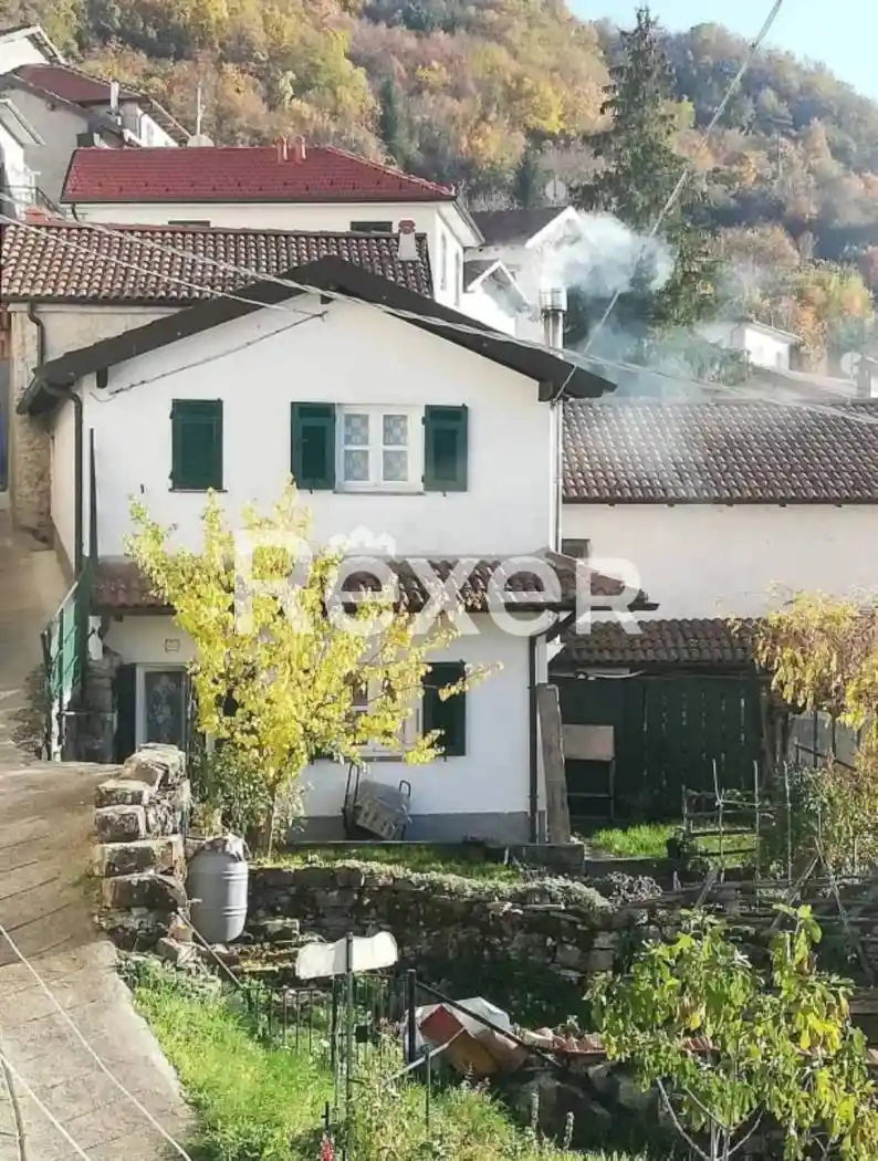 Casa indipendente in vendita a Carrega Ligure