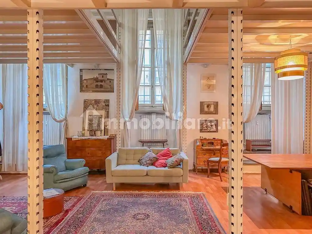 Appartamento in vendita a Firenze