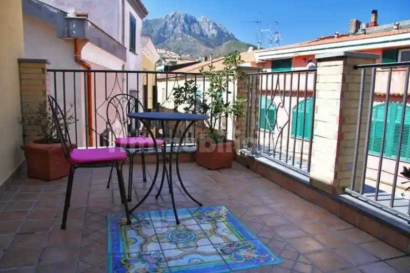 Casa indipendente in vendita a Vietri sul Mare