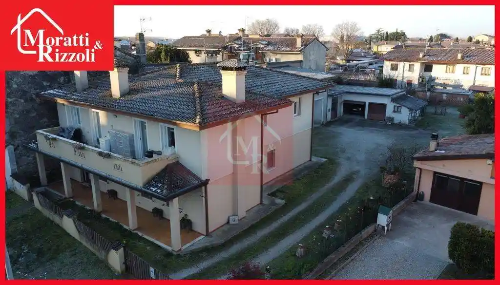 Villa in vendita a Aquileia