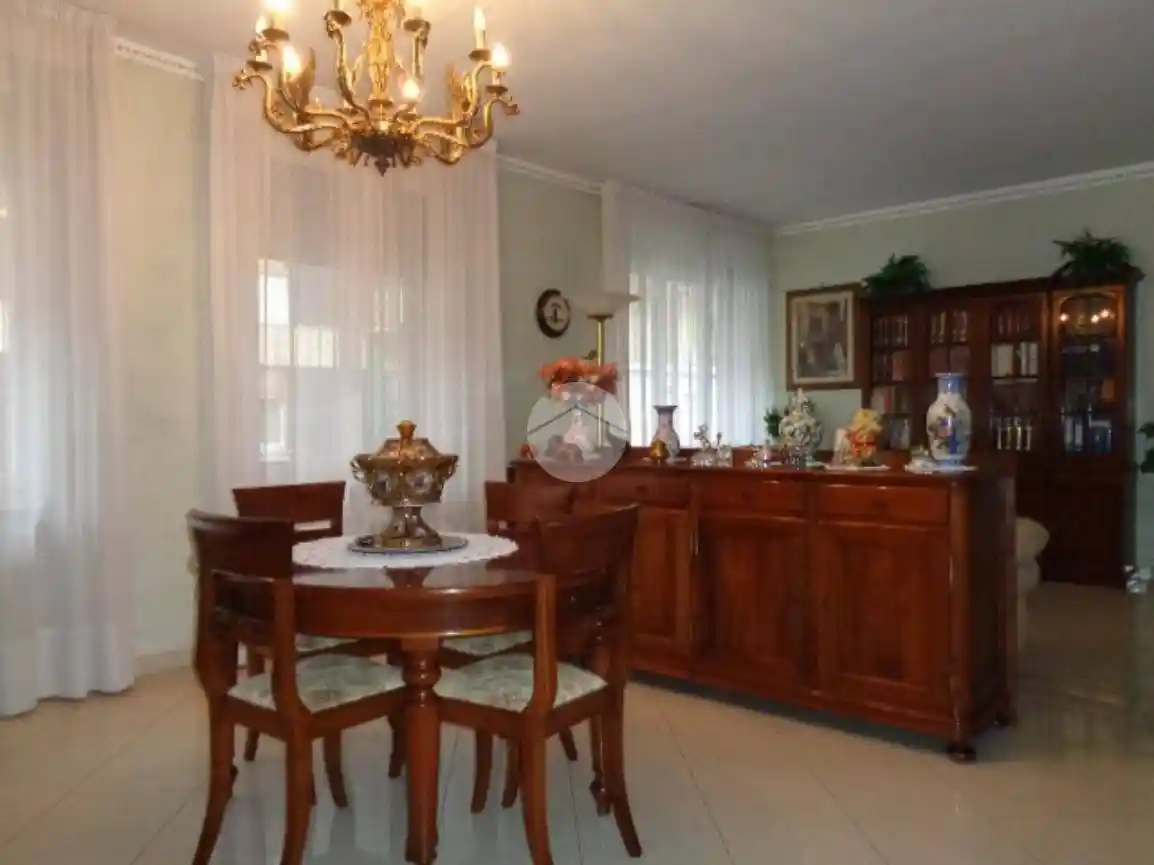 Appartamento in vendita a Stradella