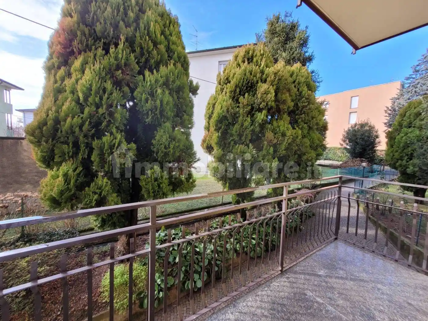 Appartamento in vendita a Montano Lucino