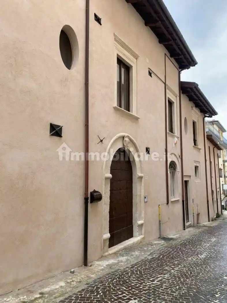 Appartamento in affitto a L'Aquila