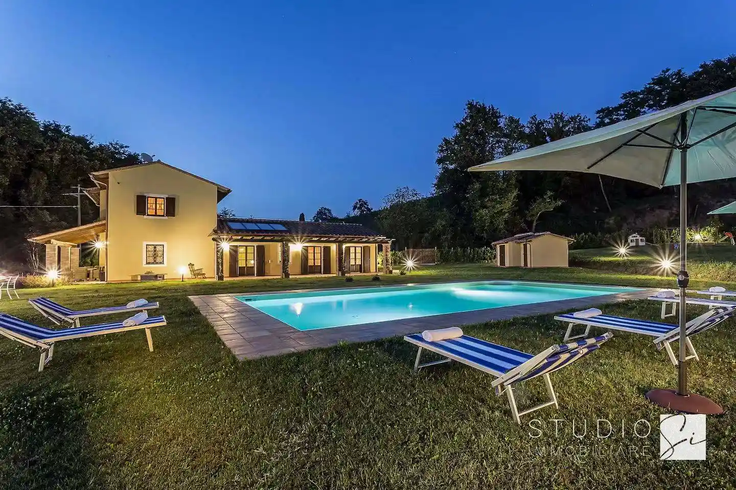 Villa in vendita a Lucca