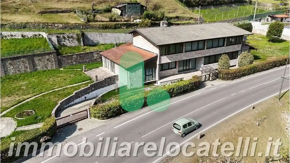 Casa indipendente in vendita a Zogno