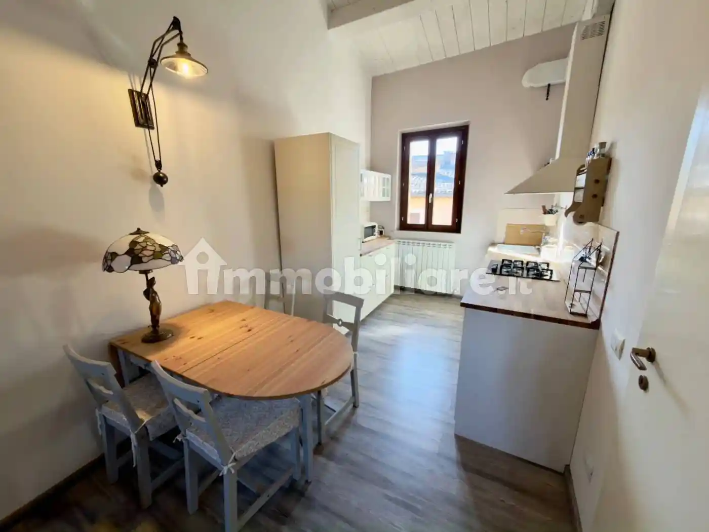 Casa indipendente in vendita a Fabriano