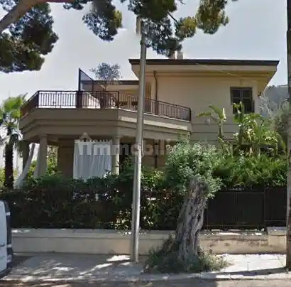 Villa in vendita a Palermo