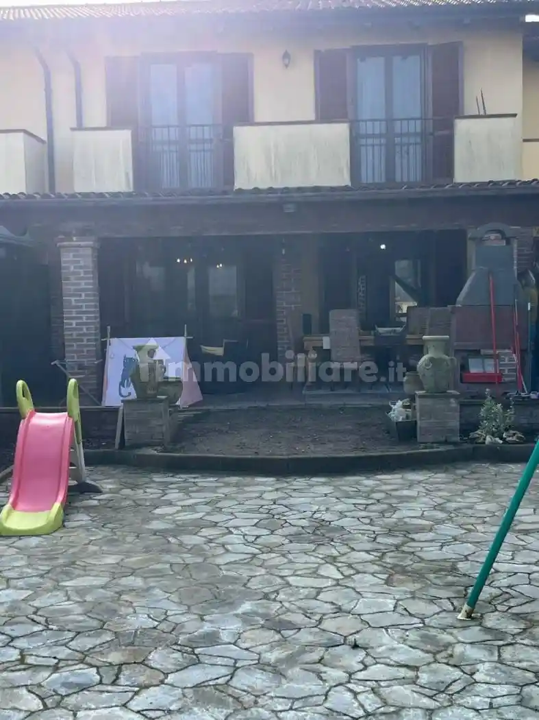 Villetta a schiera in vendita a San Martino Siccomario