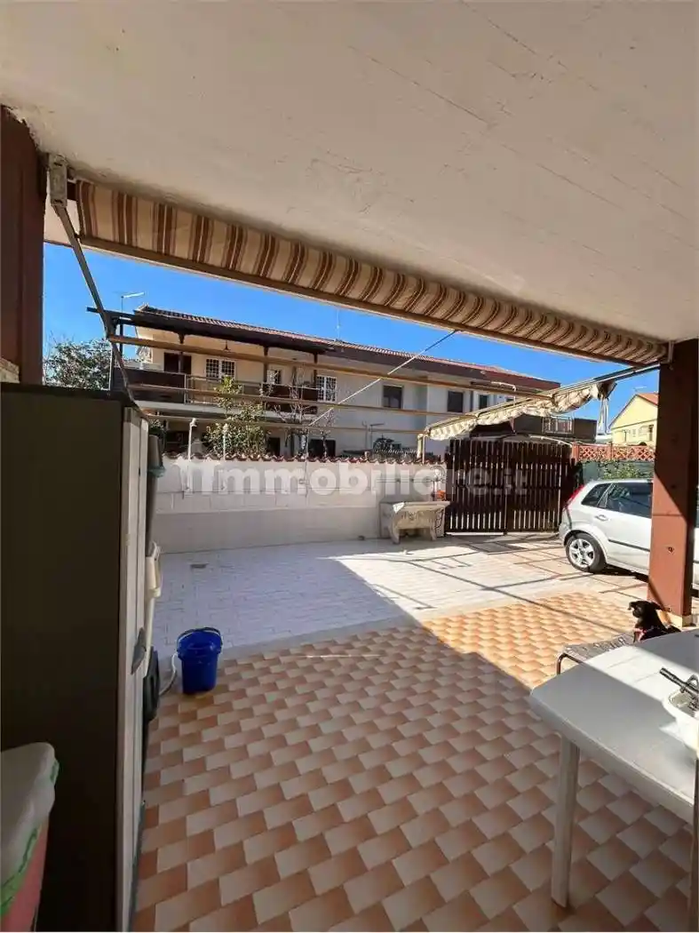 Appartamento in affitto a Pomezia