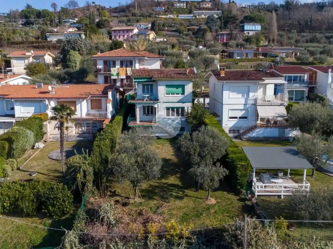 Appartamento in vendita a Bardolino