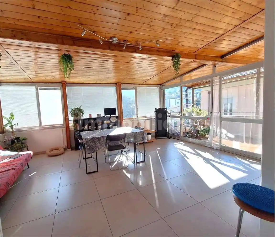 Appartamento in vendita a Como