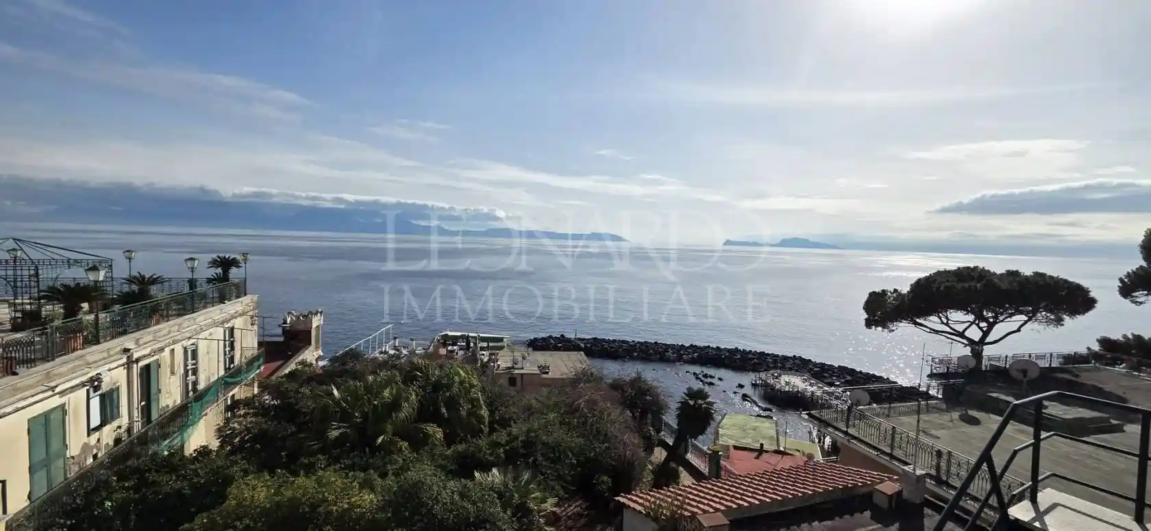 Appartamento in vendita a Napoli