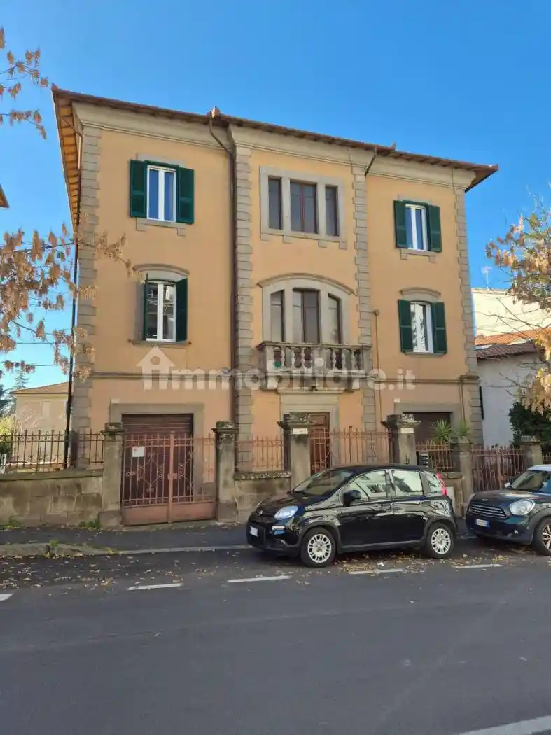 Appartamento in vendita a Viterbo