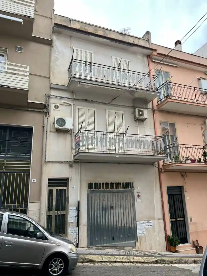 Casa indipendente in vendita a Ragusa