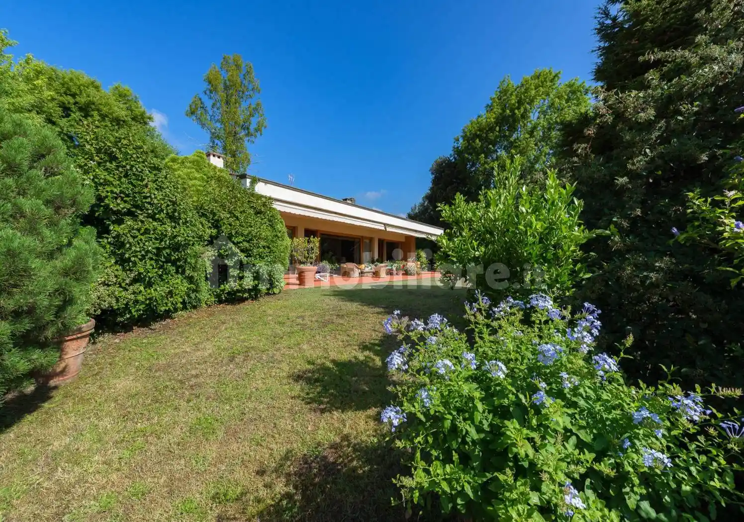 Villa in vendita a Lucca