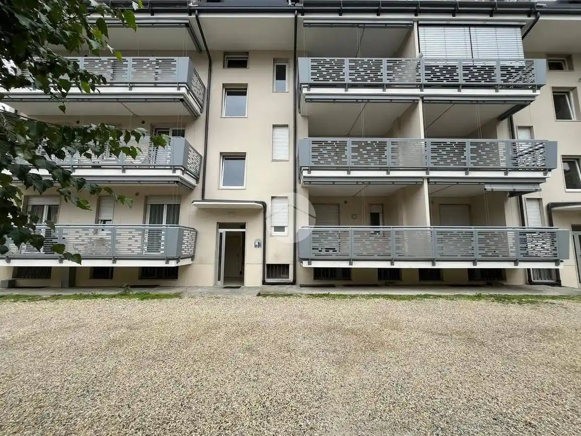 Appartamento in affitto a Barge