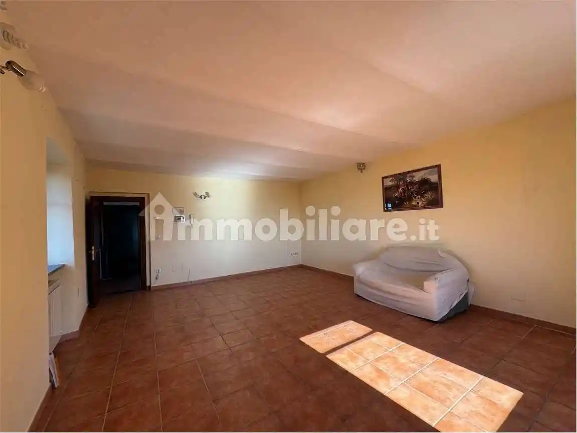 Appartamento in vendita a Fossato di Vico