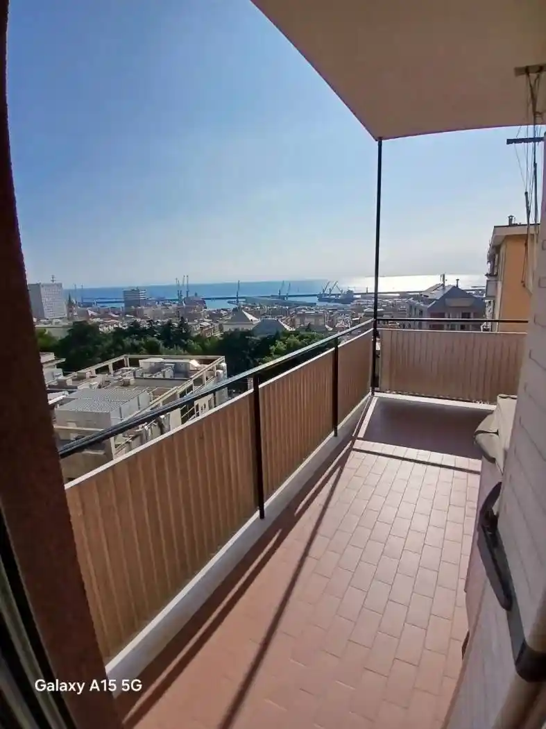 Appartamento in affitto a Genova