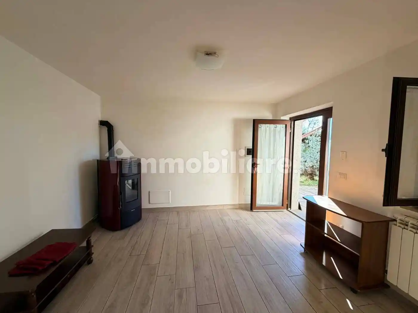 Casa indipendente in affitto a Montefiascone