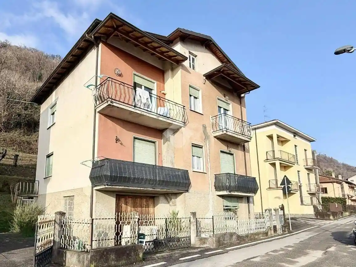 Appartamento in vendita a Airuno