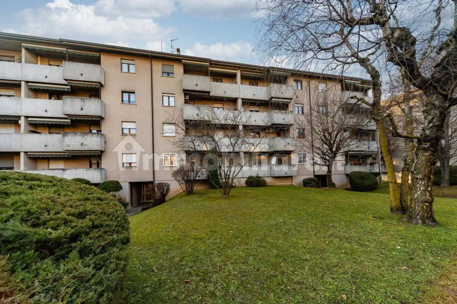 Appartamento in vendita a Vimercate