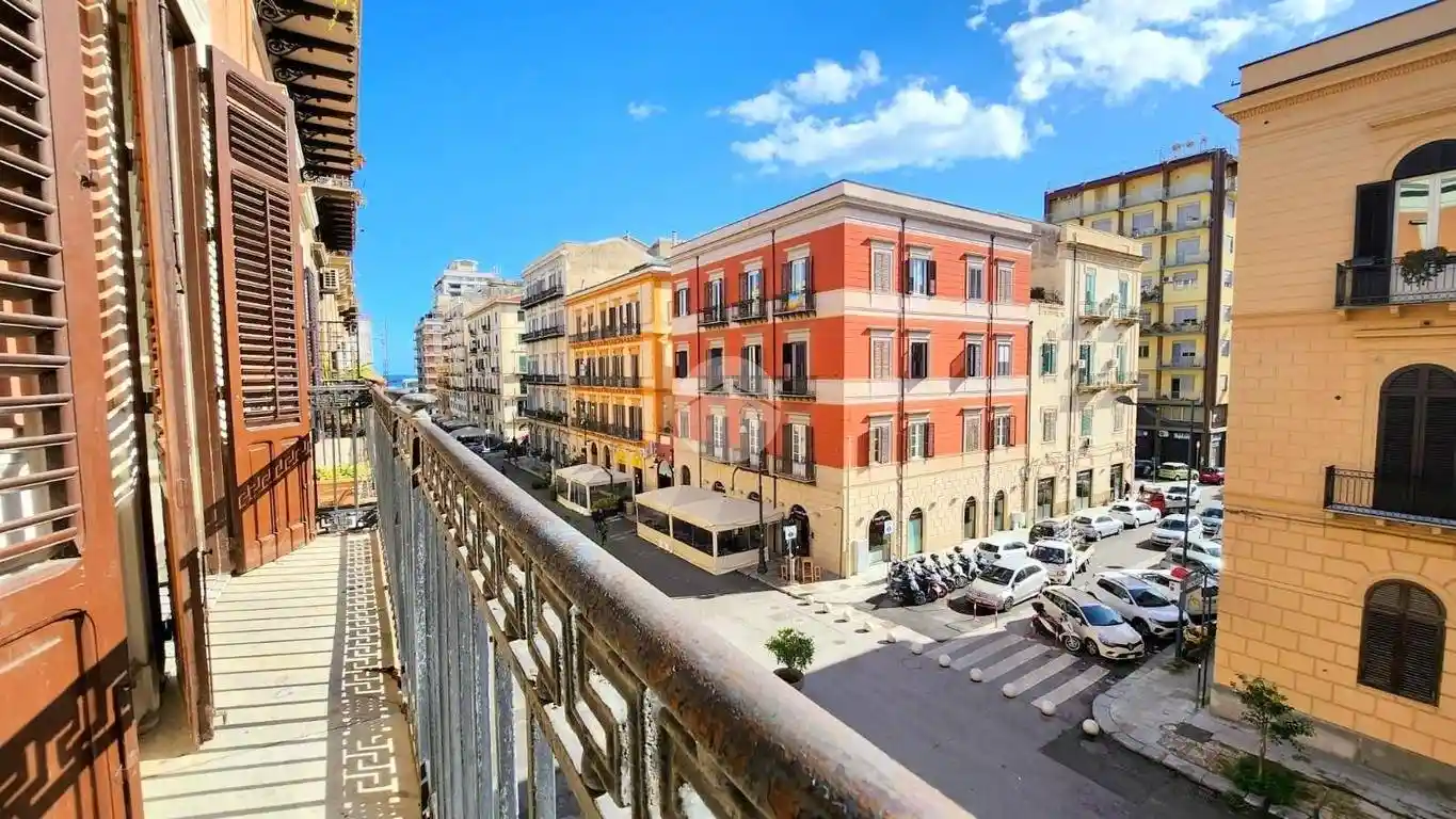 Appartamento in vendita a Palermo