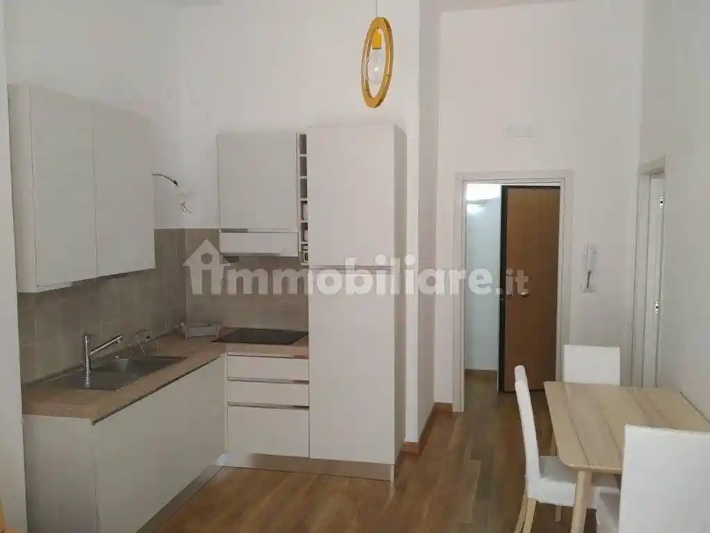 Appartamento in affitto a Brindisi