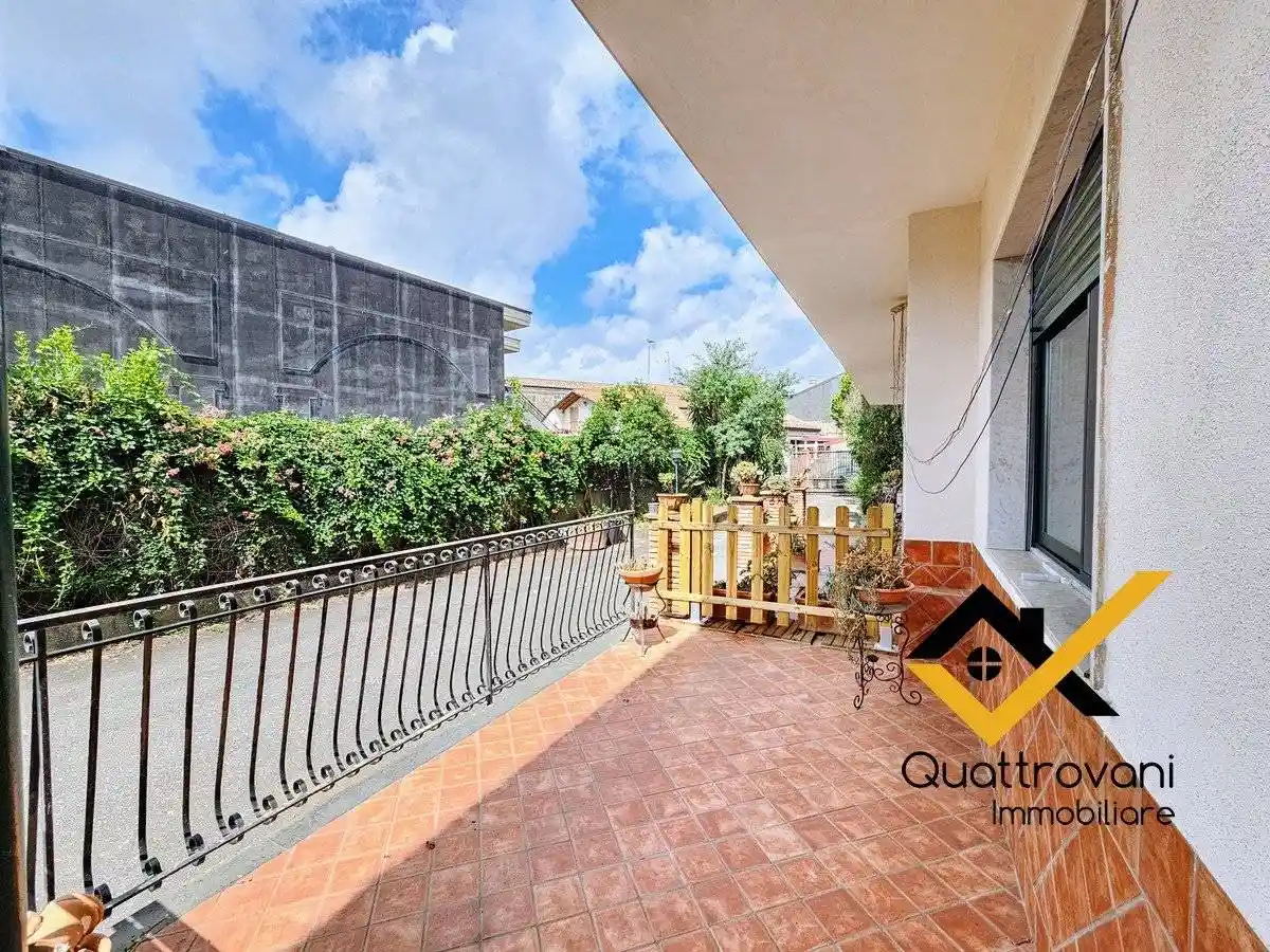 Appartamento in vendita a San Giovanni la Punta