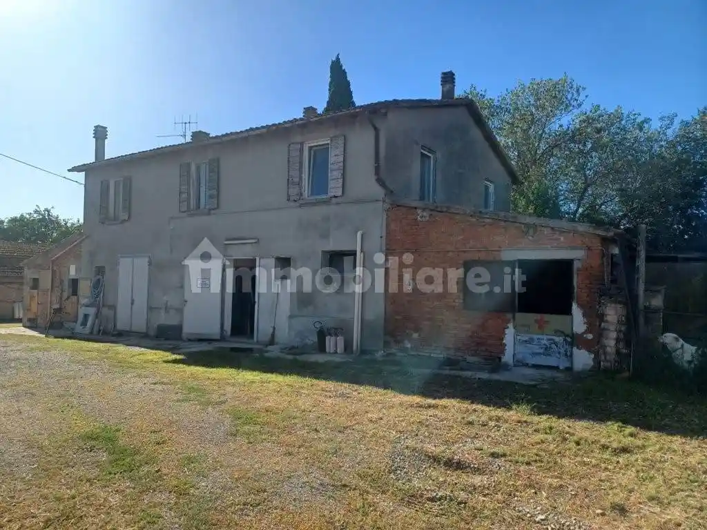 Palazzo - Stabile in vendita a Civitella di Romagna