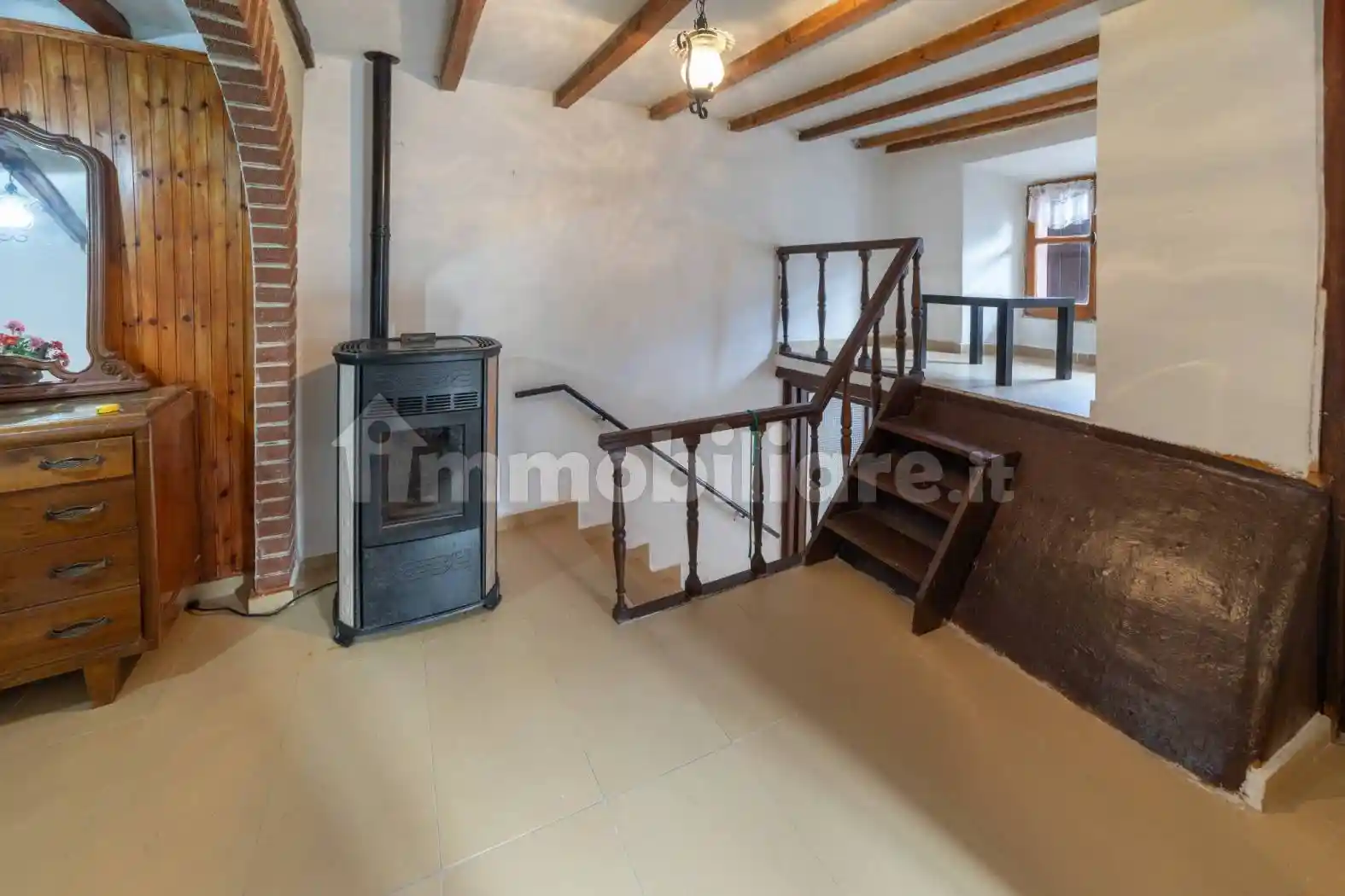 Casa indipendente in vendita a Castelnovo Ne' Monti