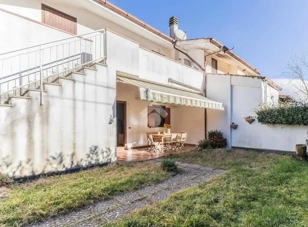 Appartamento in vendita a Ronciglione