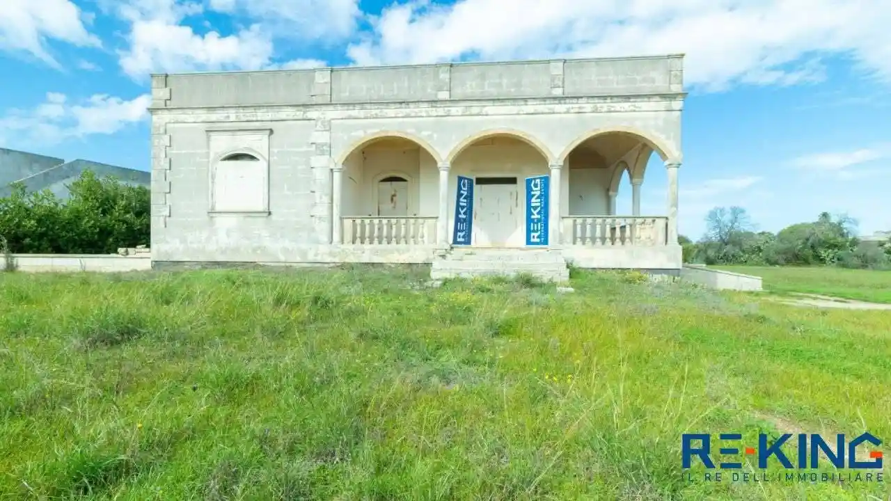 Villa in vendita a Carpignano Salentino