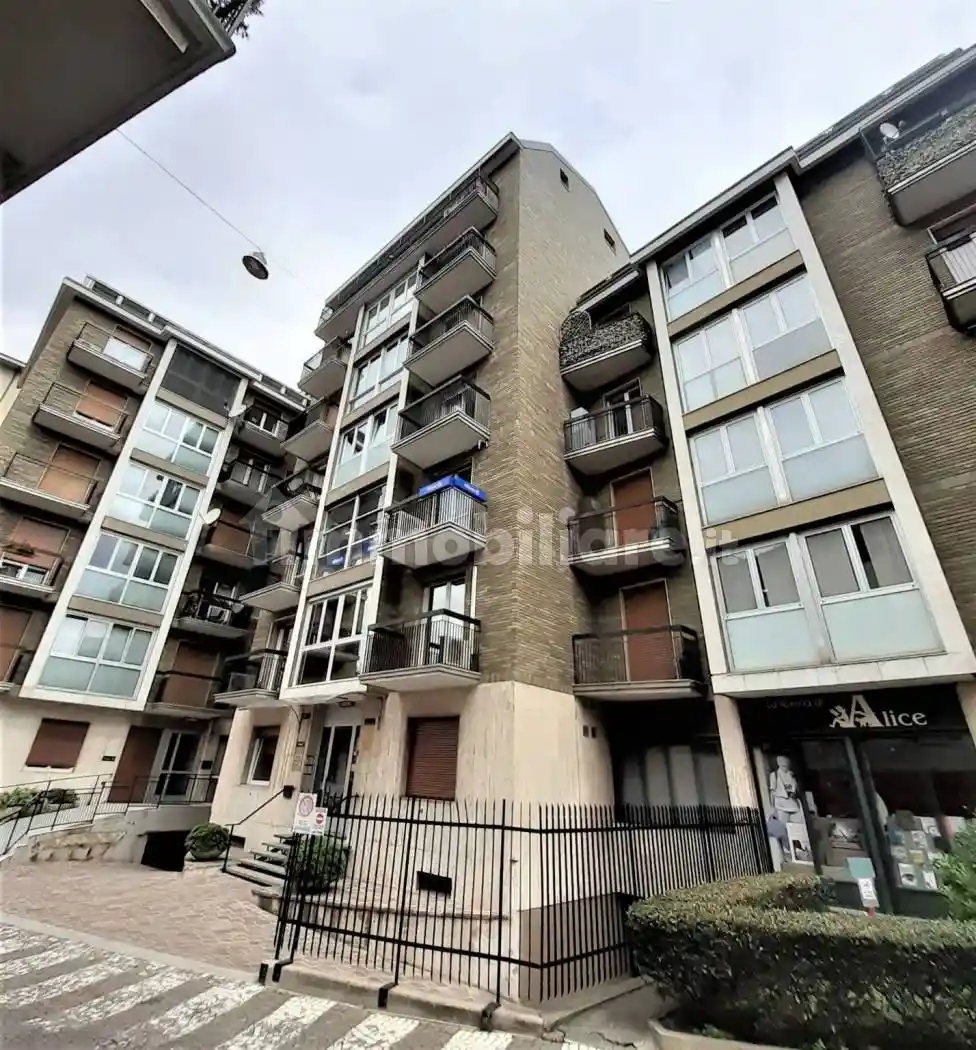 Appartamento in affitto a Sondrio