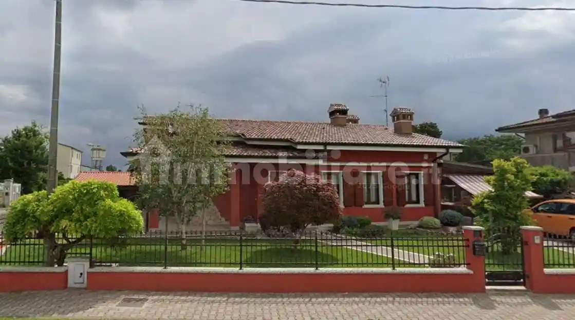 Casa indipendente in vendita a Ficarolo