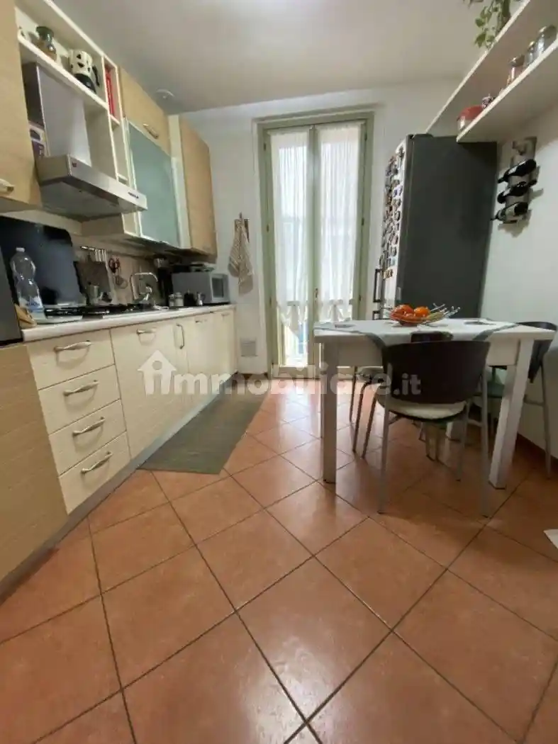 Appartamento in vendita a Novara