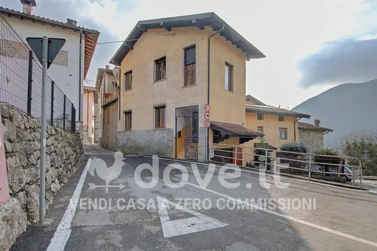 Casa indipendente in vendita a Casazza