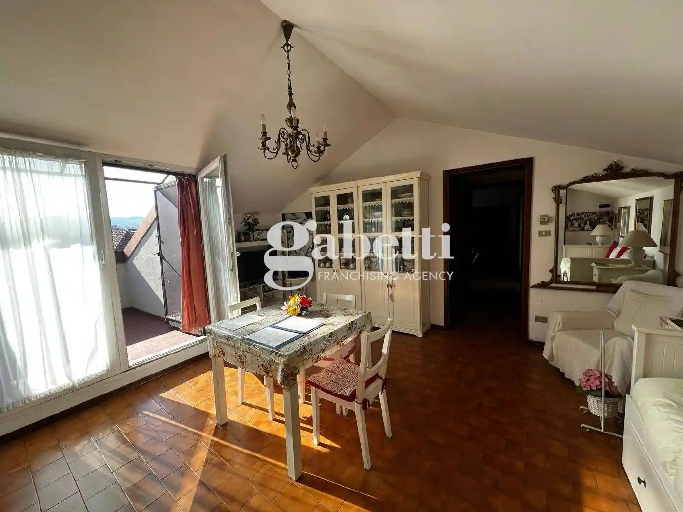 Appartamento in vendita a Bologna