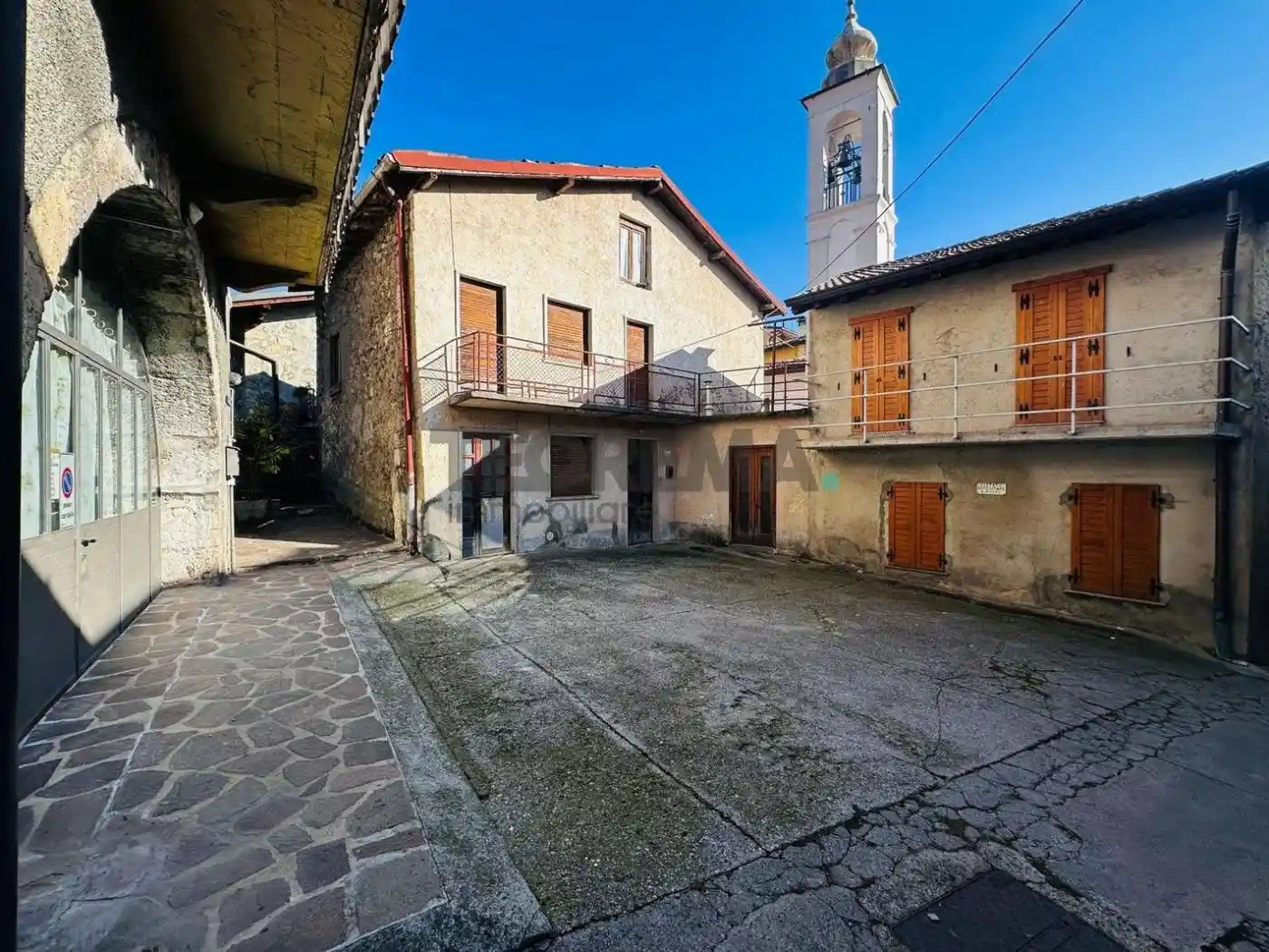 Casa indipendente in vendita a Castione della Presolana