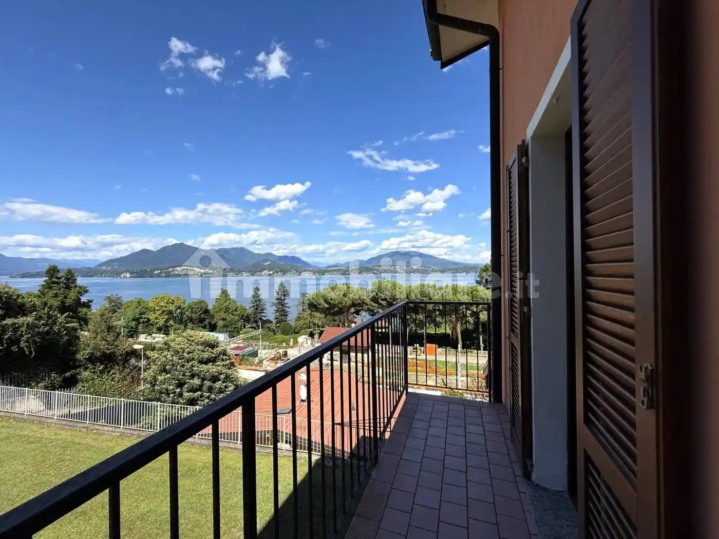 Villa in vendita a Belgirate