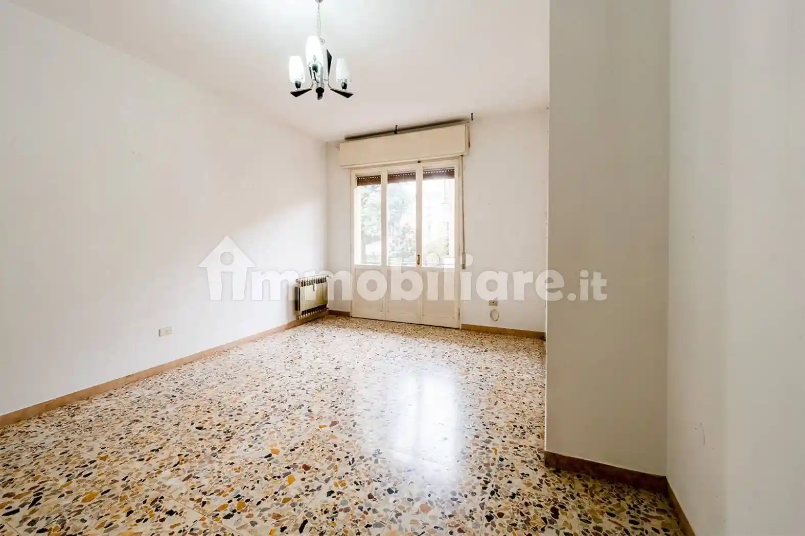 Appartamento in vendita a Modena