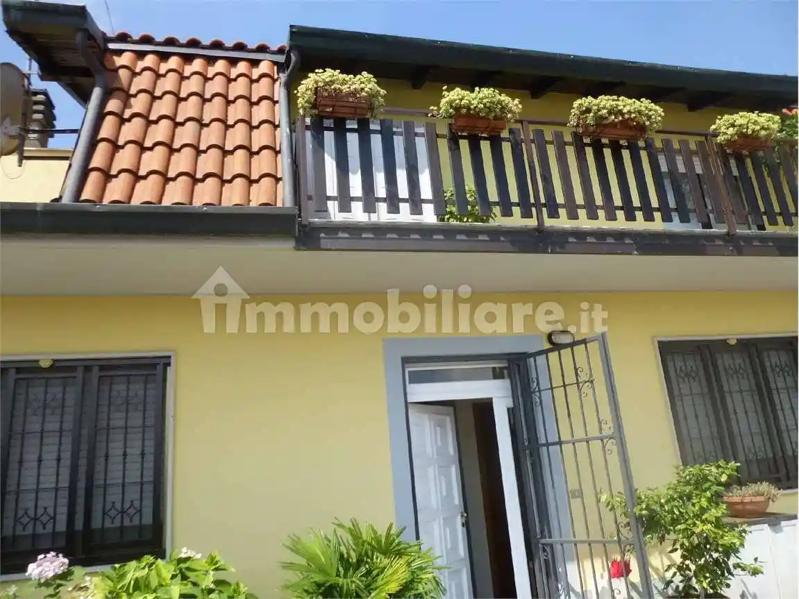 Appartamento in vendita a Busto Garolfo