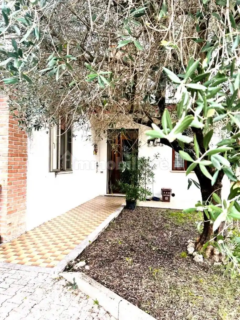 Villa in vendita a Nervesa della Battaglia