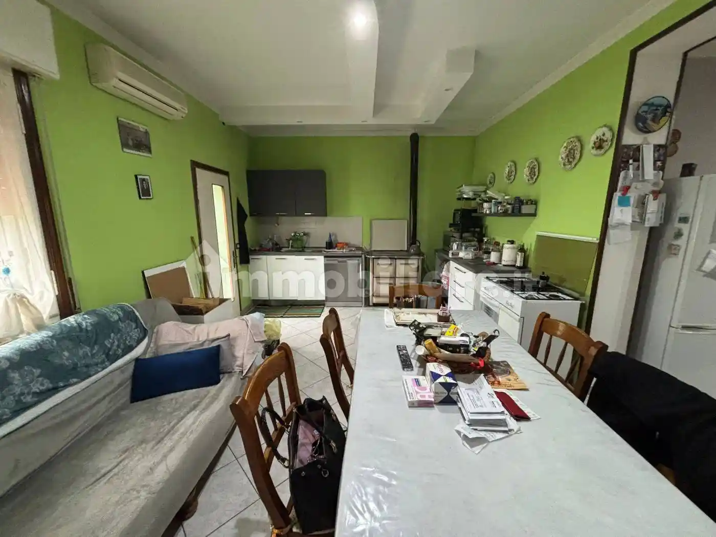 Casa indipendente in vendita a Borgocarbonara