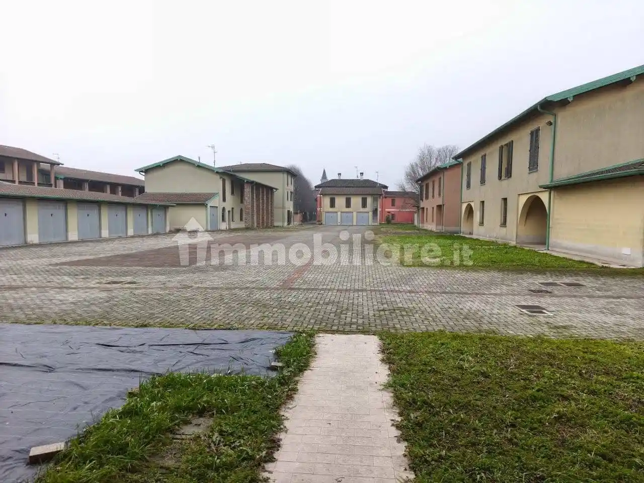 Appartamento in vendita a Casalbuttano ed Uniti