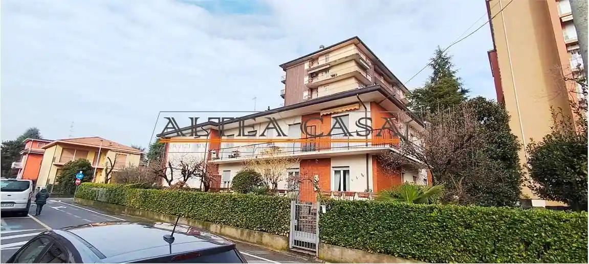 Appartamento in vendita a Seriate