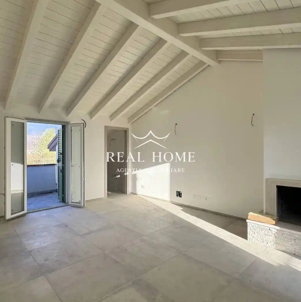 Attico - Mansarda in vendita a Prato