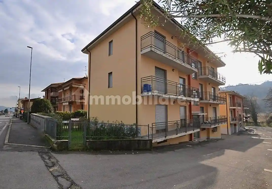 Appartamento in vendita a Palazzago